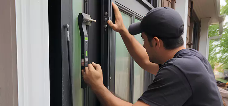 Fix Latch on Sliding Door Quincy